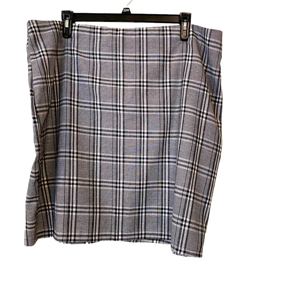 SHEIN 4X Plaid Pencil Skirt